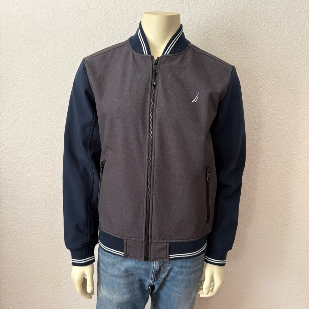 Nautica Performance Active stretch Gray and Navy Bomber Jacket Mens Size M